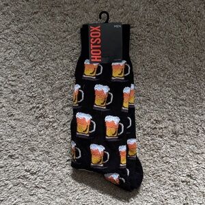 Hot Sox Men's Black Beer Pattern Socks